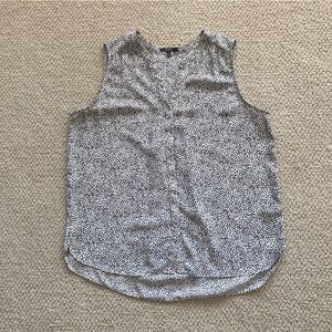 NYDJ Printed Tank Top Button Down Blouse Size Small Flowy Black White EUC